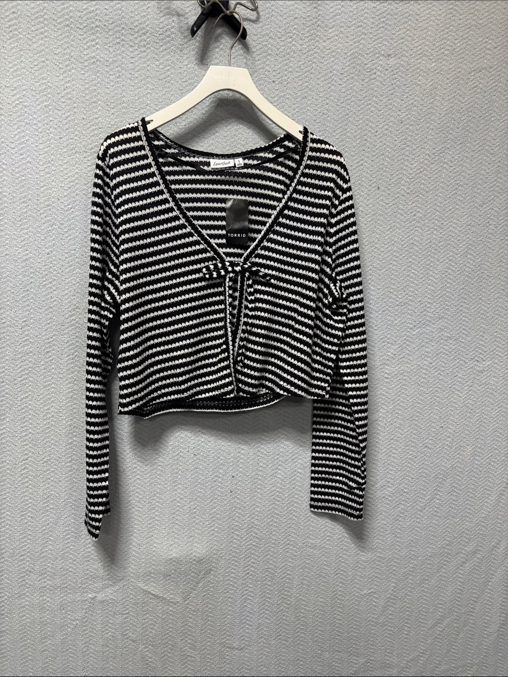 Lovesick/torrid size 1 blouse NWT